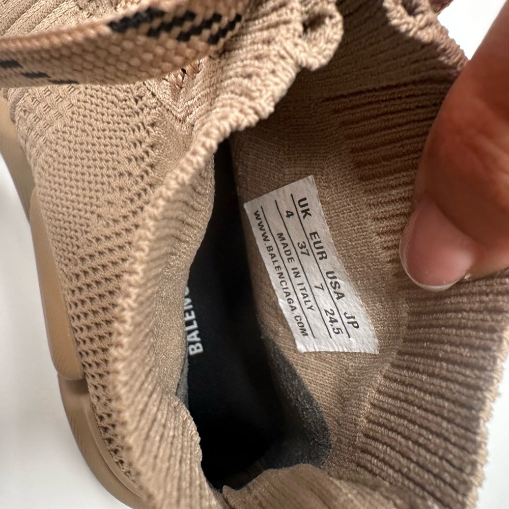 BALENCIAGA
Speed 2.0 Lace-Up Sneakers - Picture 3 of 7